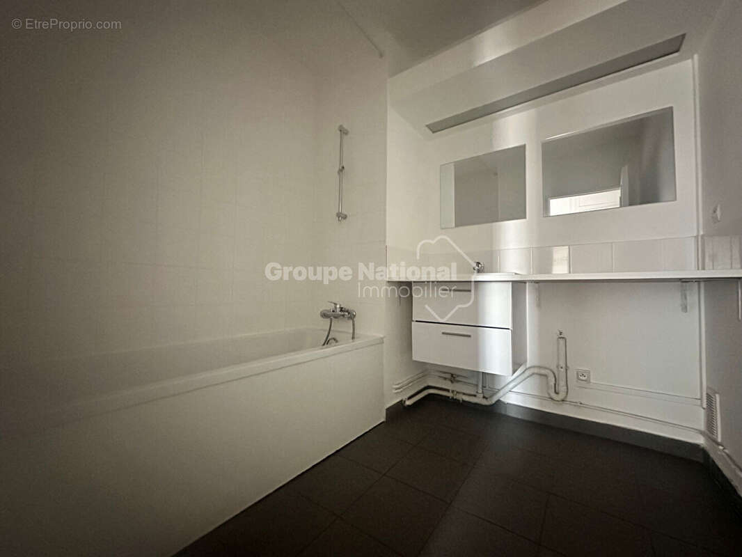 Appartement à VERSAILLES