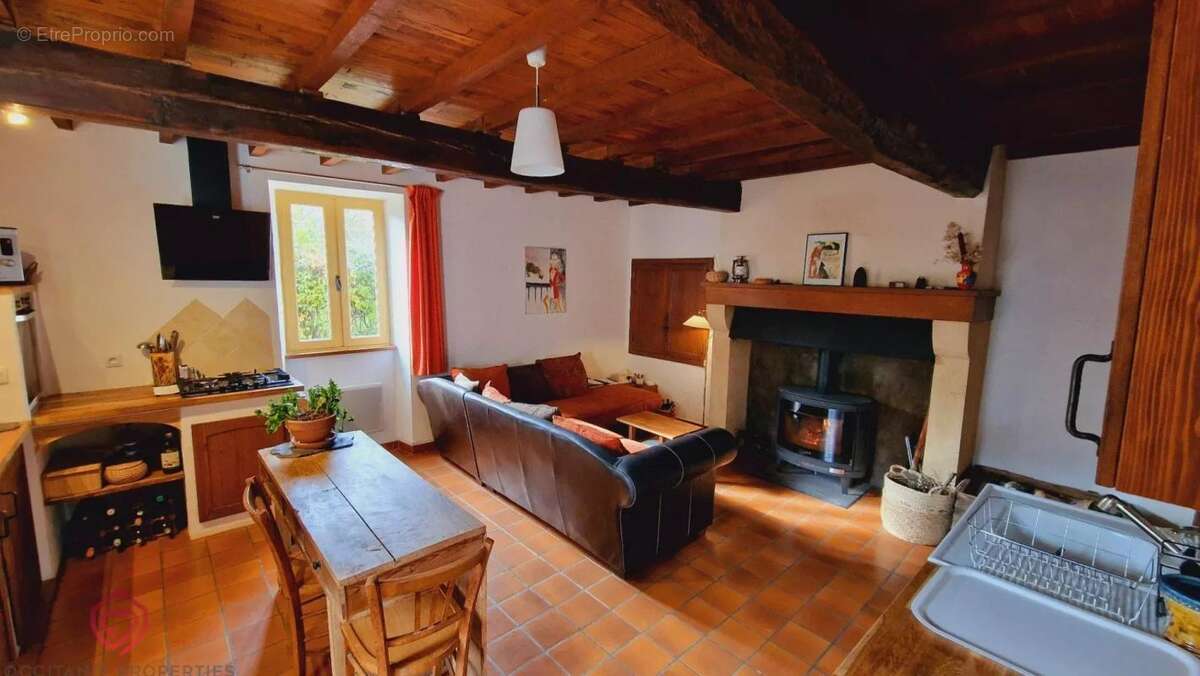 Maison à SALIES-DU-SALAT