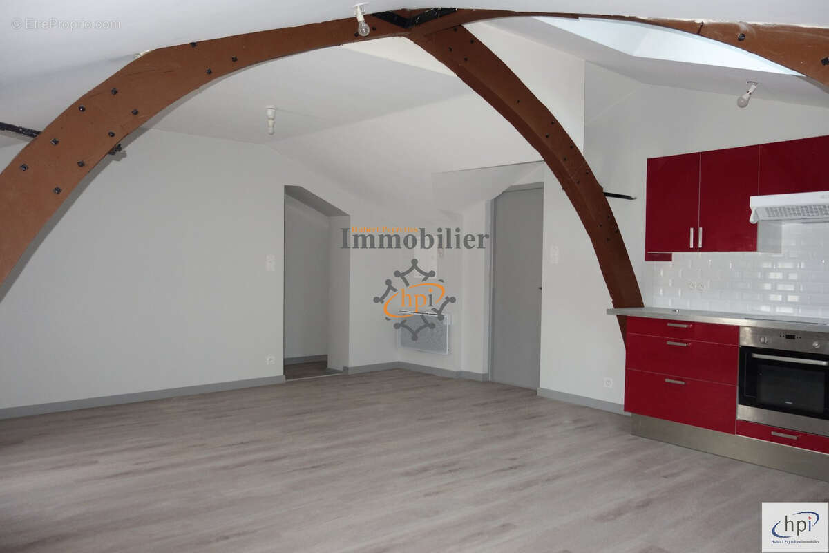 Appartement à SAINT-AFFRIQUE