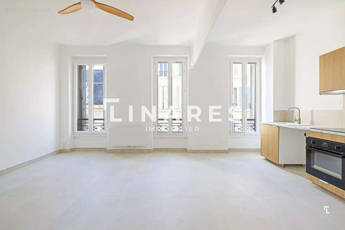 Appartement à MARSEILLE-8E