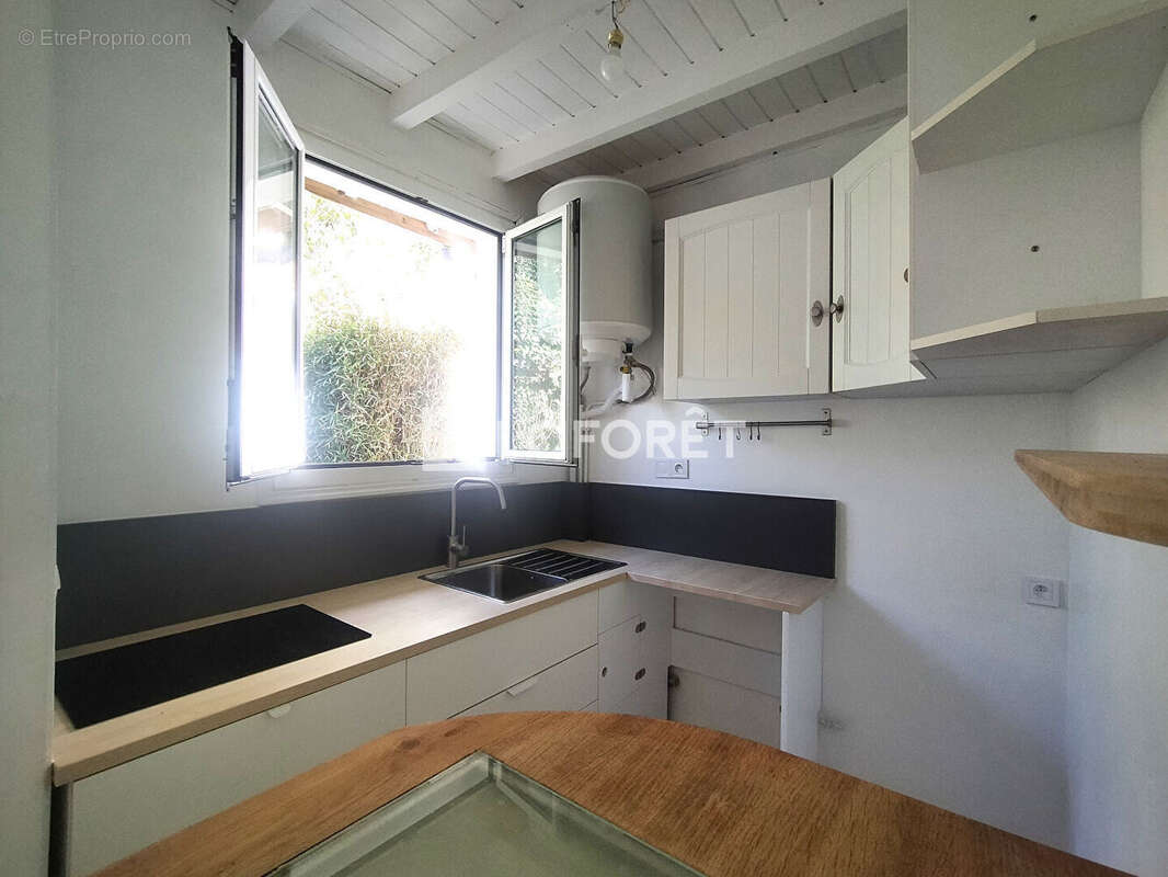 Appartement à FONTENAY-SOUS-BOIS