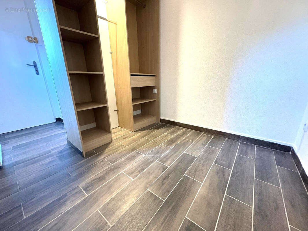 Appartement à COGOLIN