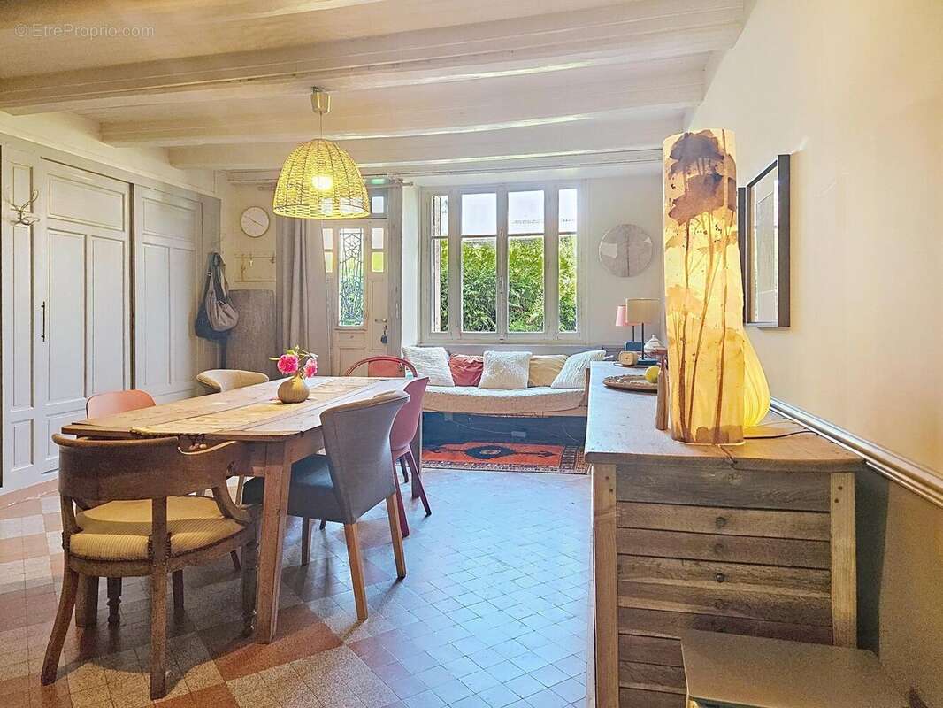 Maison 134 m² à Vals-Des-Tilles  - photo 2