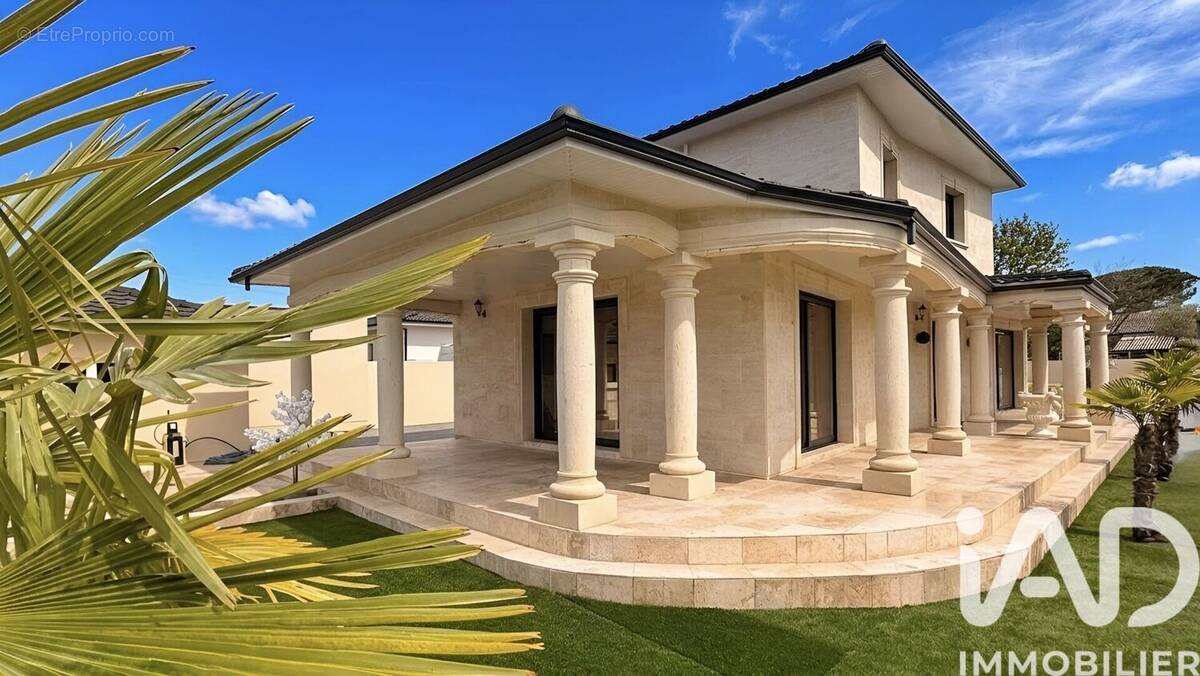 Photo 1 - Maison à AMBARES-ET-LAGRAVE