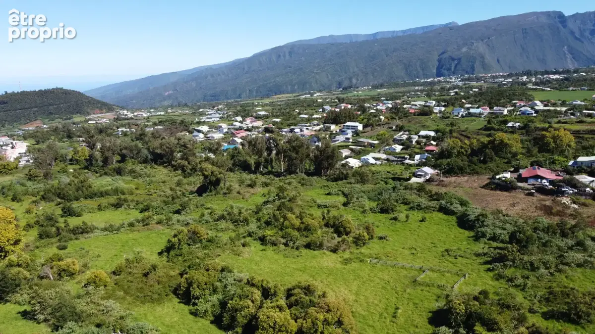 Opportunité Rare : Grand Terrain constructible de 9 377 m² ? La Plaine des Cafres - photo 2