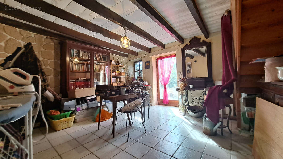 Maison en campagne à rénover - photo 7