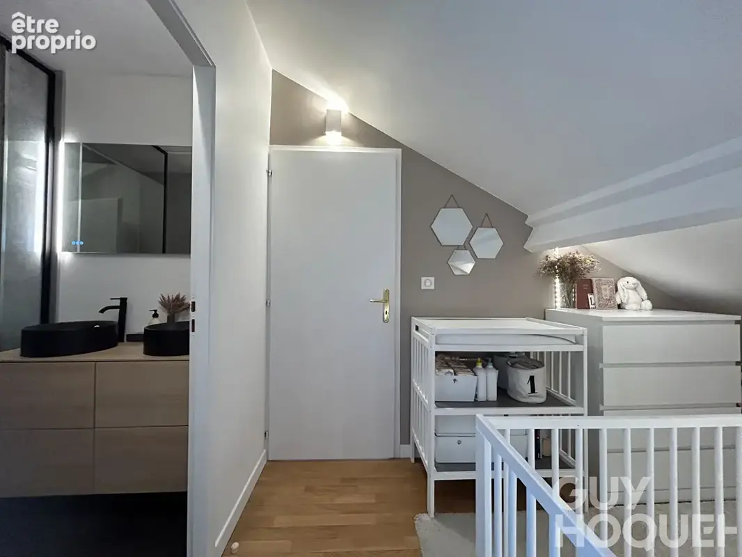 Versailles Chantiers - Magnifique et stylé, 56 m² Carrez / 75 m² au sol - photo 6
