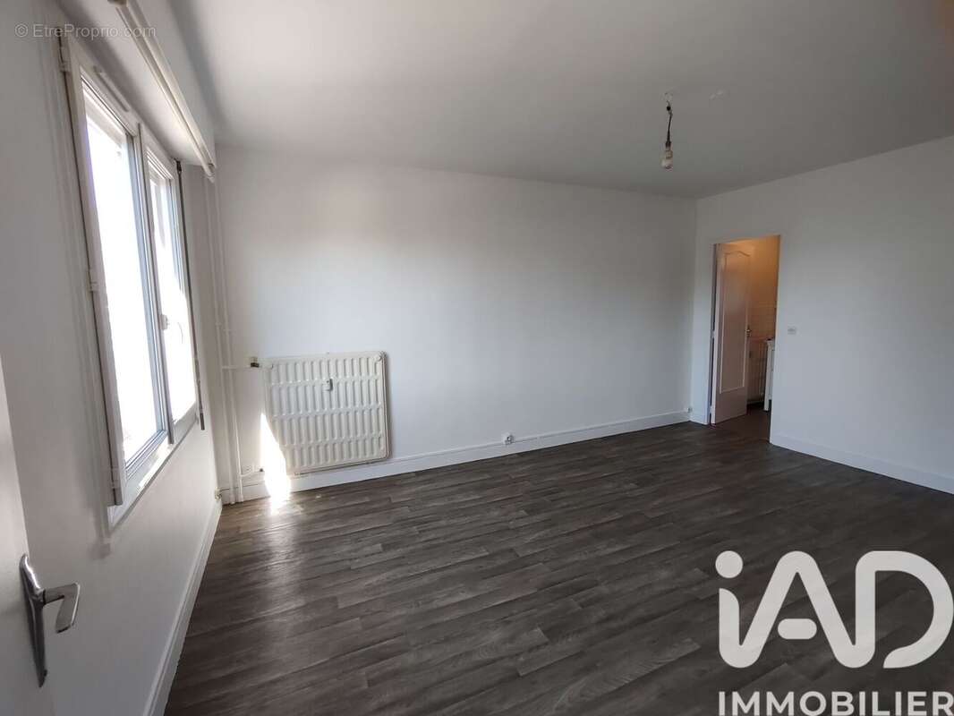 Photo 2 - Appartement à CHARTRES