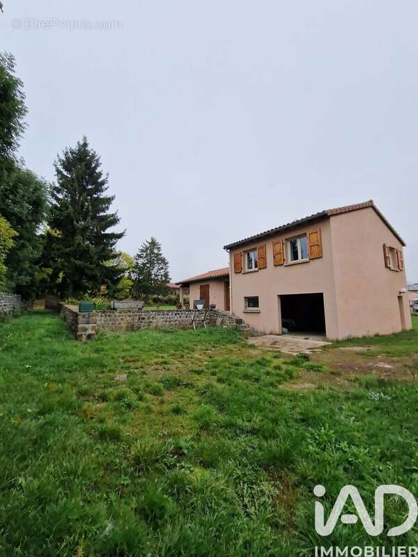 Photo 4 - Maison à CAYRES