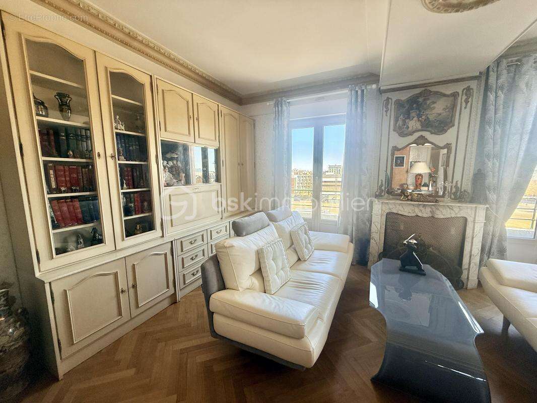 Appartement 5 pièces – 86 m² – Centre-ville de Rennes VUE A 180° Au 6ᵉ étage avec ascenseur - photo 20