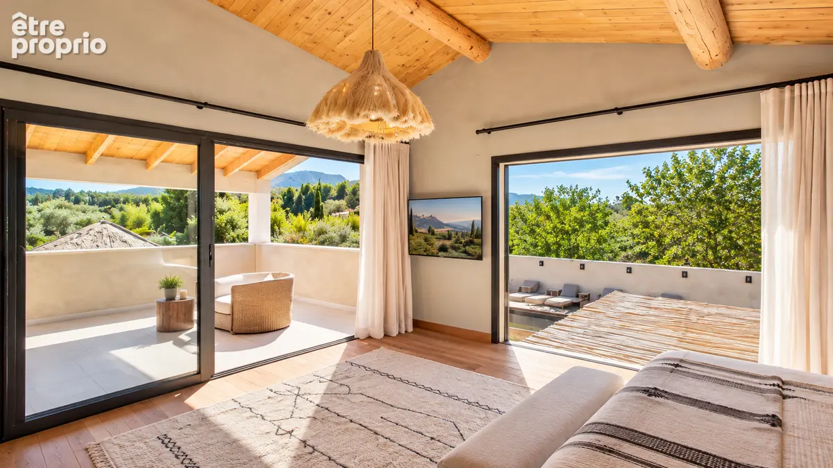 Eygalières , Le Jardin des Alpilles , domaine contemporain confidentiel avec vue Alpilles, piscine à fond mobile, padel et hamma - photo 9