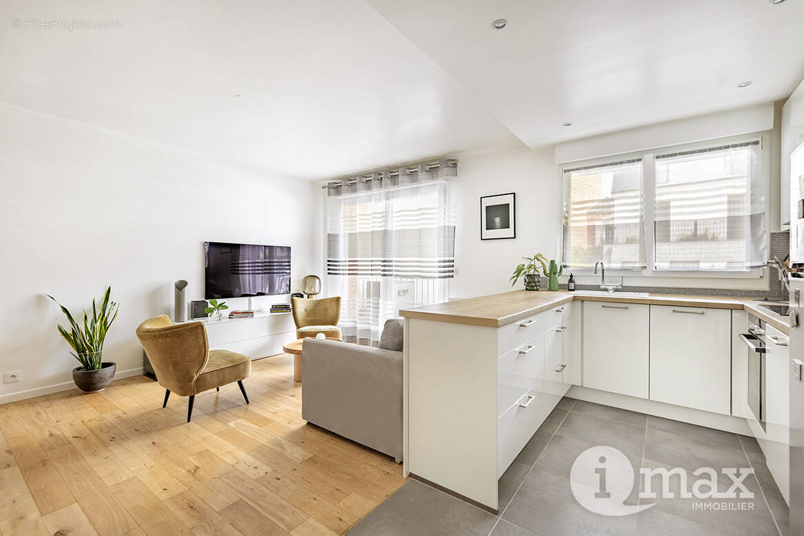 Appartement à ASNIERES-SUR-SEINE