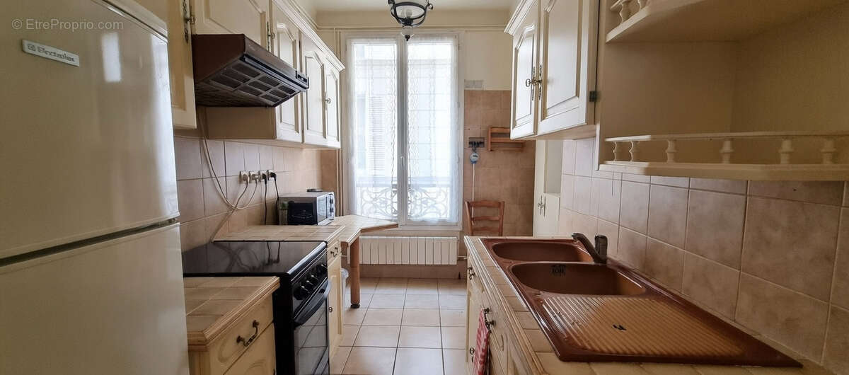 Appartement à LEVALLOIS-PERRET