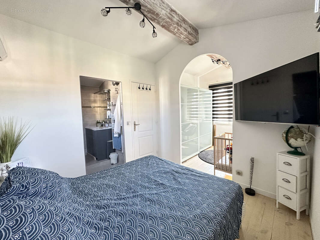 Maison à SIX-FOURS-LES-PLAGES