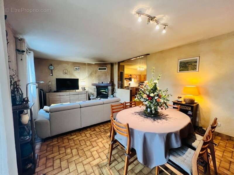 Maison à LEIGNE-SUR-USSEAU