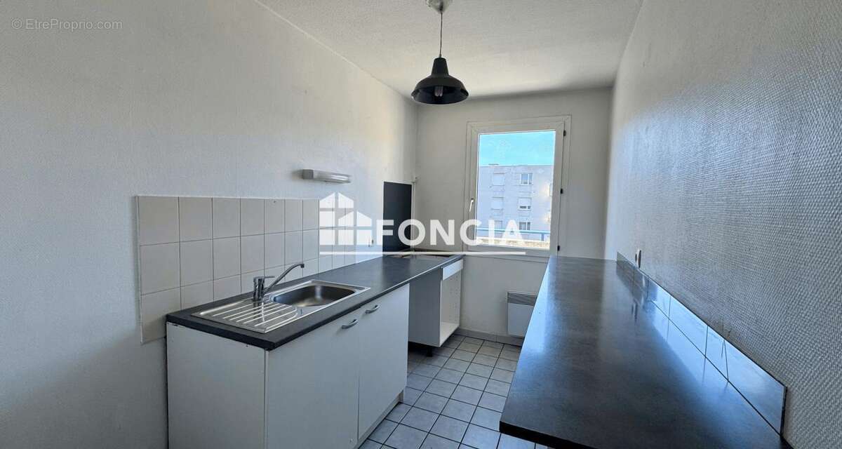 Appartement à LYON-8E