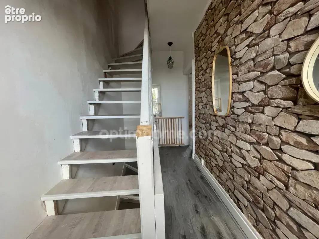Belle maison en pierre de 4 chambres avec jardin de 515 m2 plat et puits - photo 10