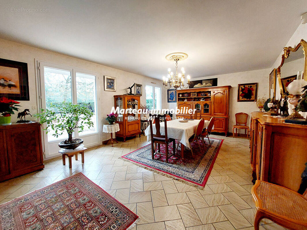 Maison à SAINT-GERVAIS-EN-BELIN