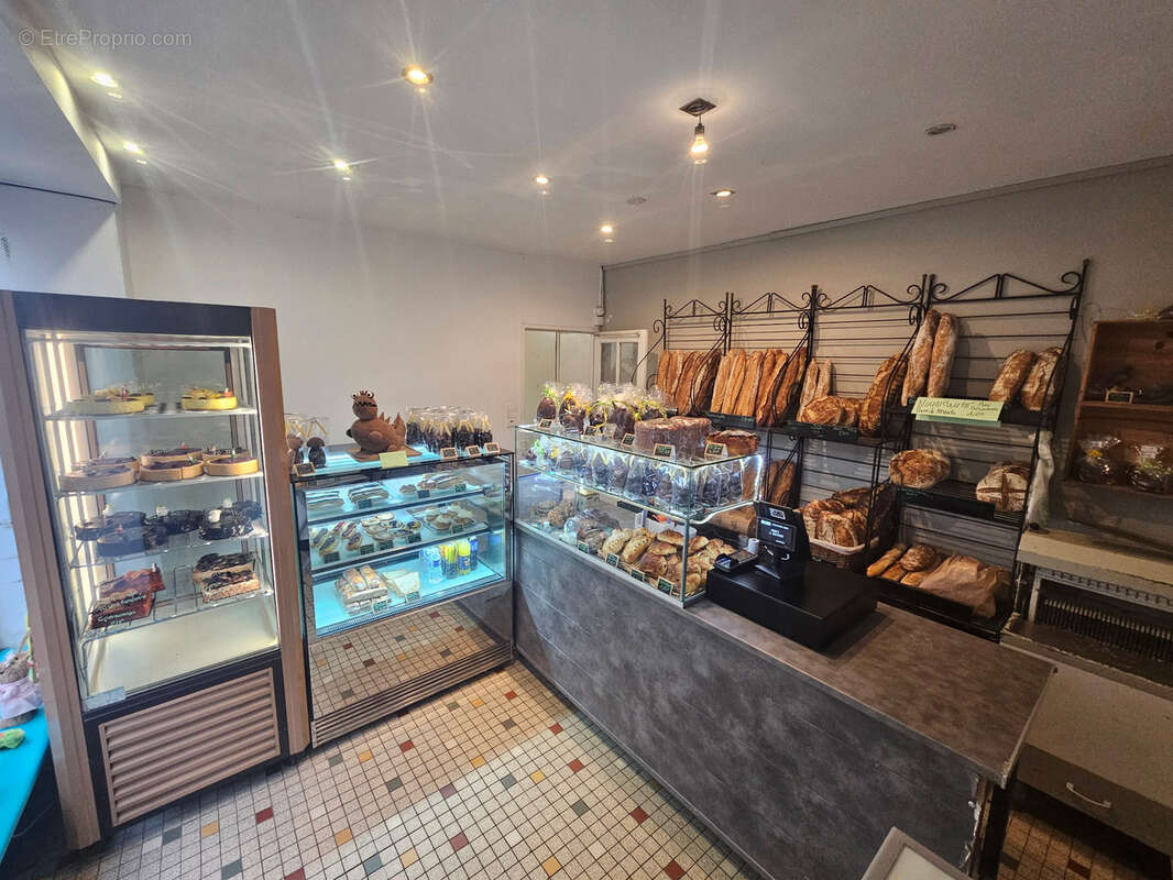 Autre à ESPARTIGNAC