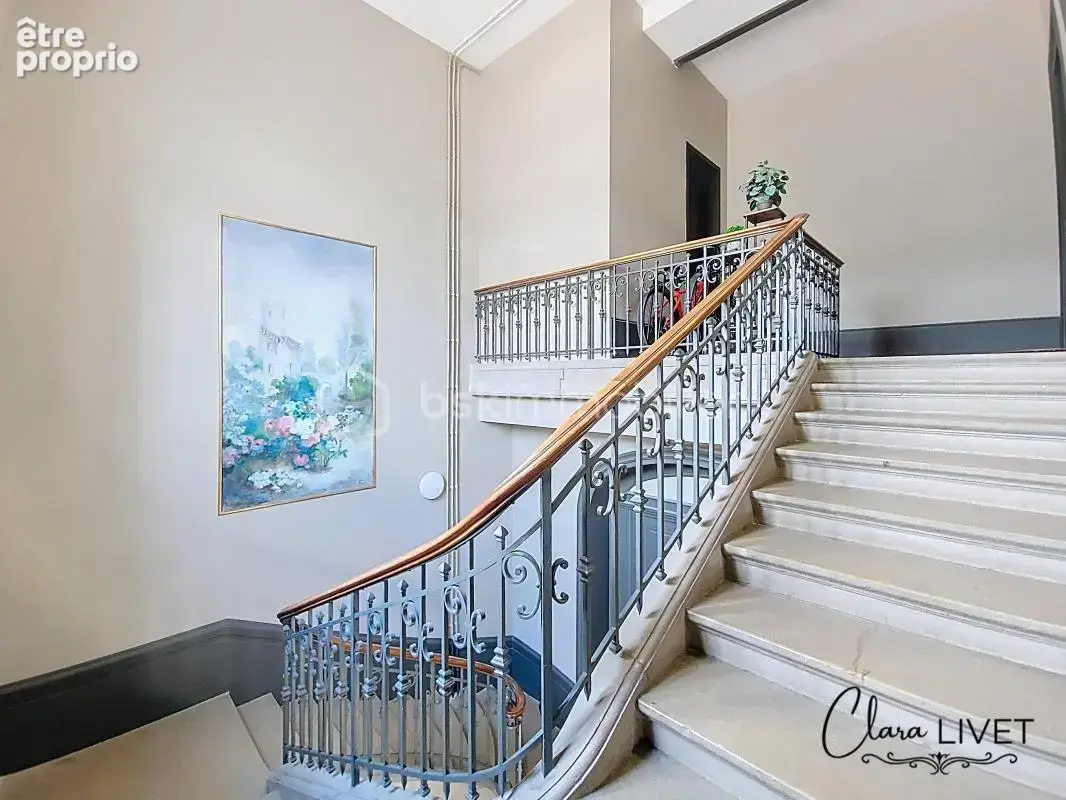  Exclusivité – T3 de charme dans maison de maître du XIXe siècle – Limas  - photo 13