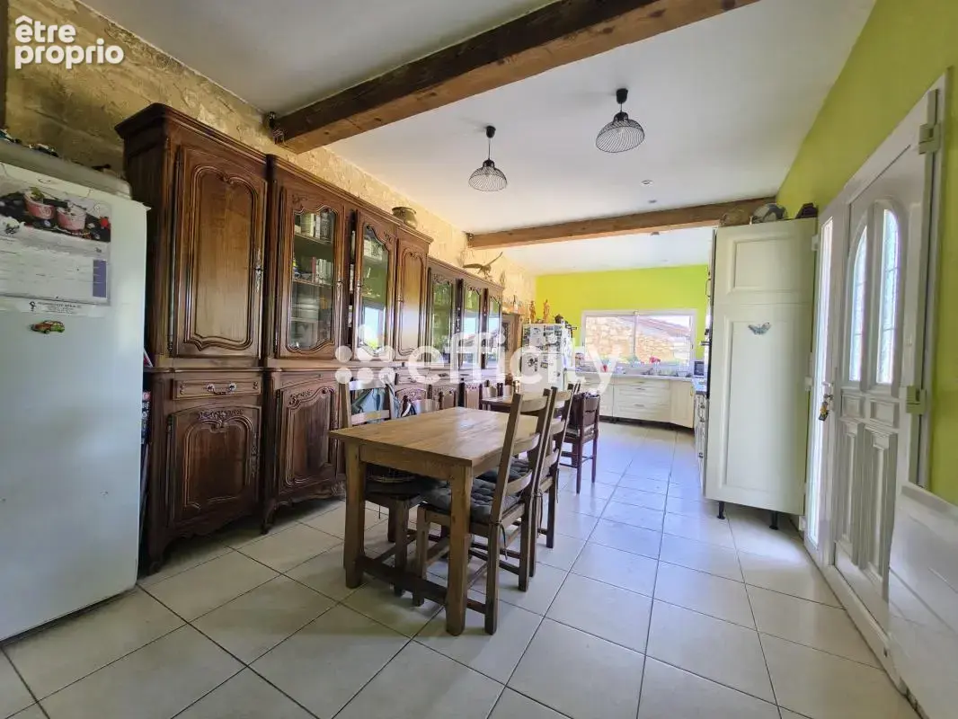 Maison 6 pièces 145 m² à vendre à Chateau-L'eveque (24460) - photo 4