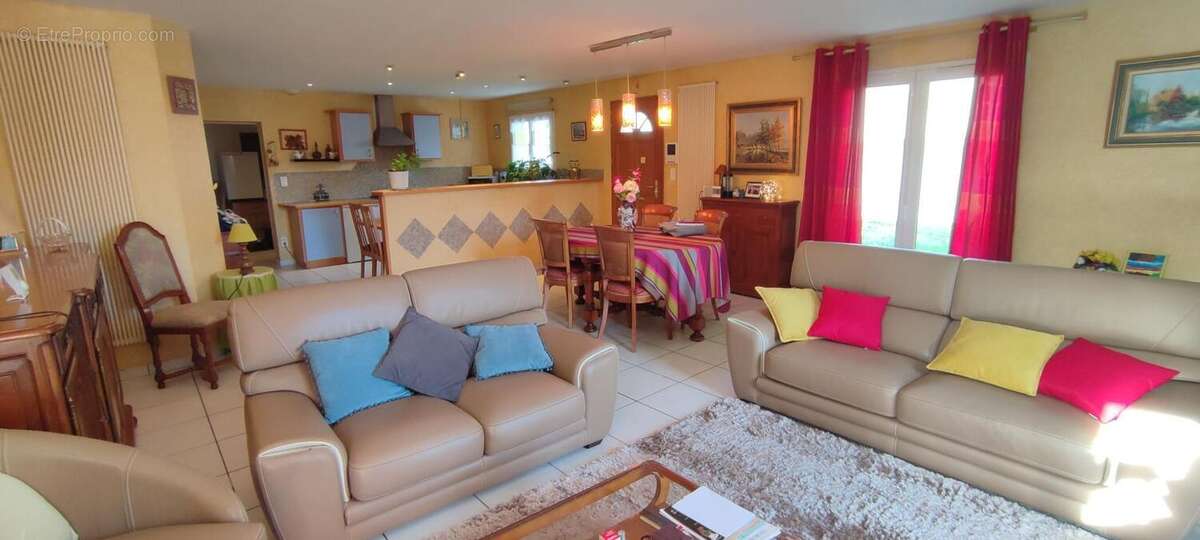 Maison à BERNAC-DEBAT