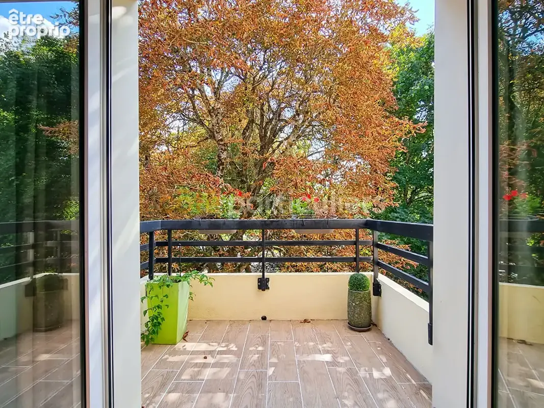 Nantes -- bord de sevre / st jacques -- appartement 4 pièces -- 112 m² -- 2 balcons -- 2 places de parking - photo 3