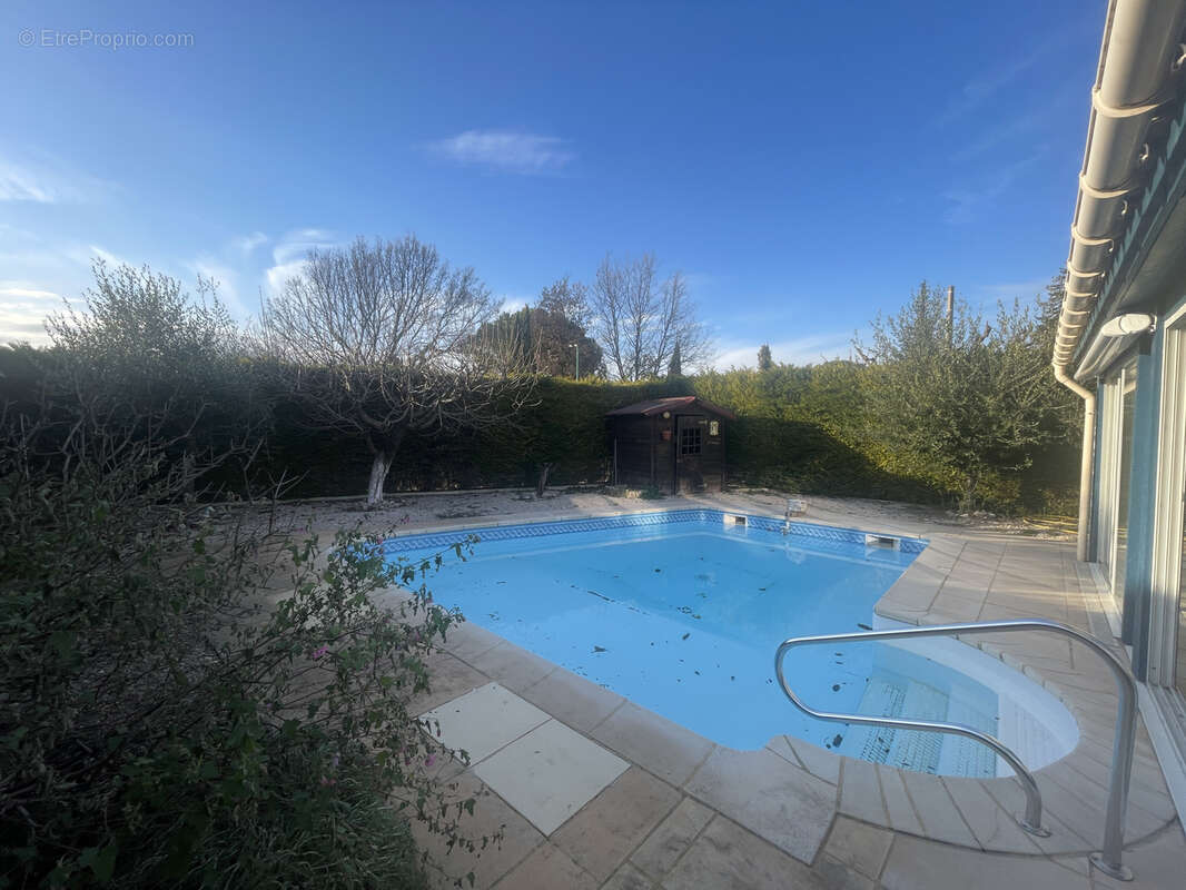 Maison à VAISON-LA-ROMAINE