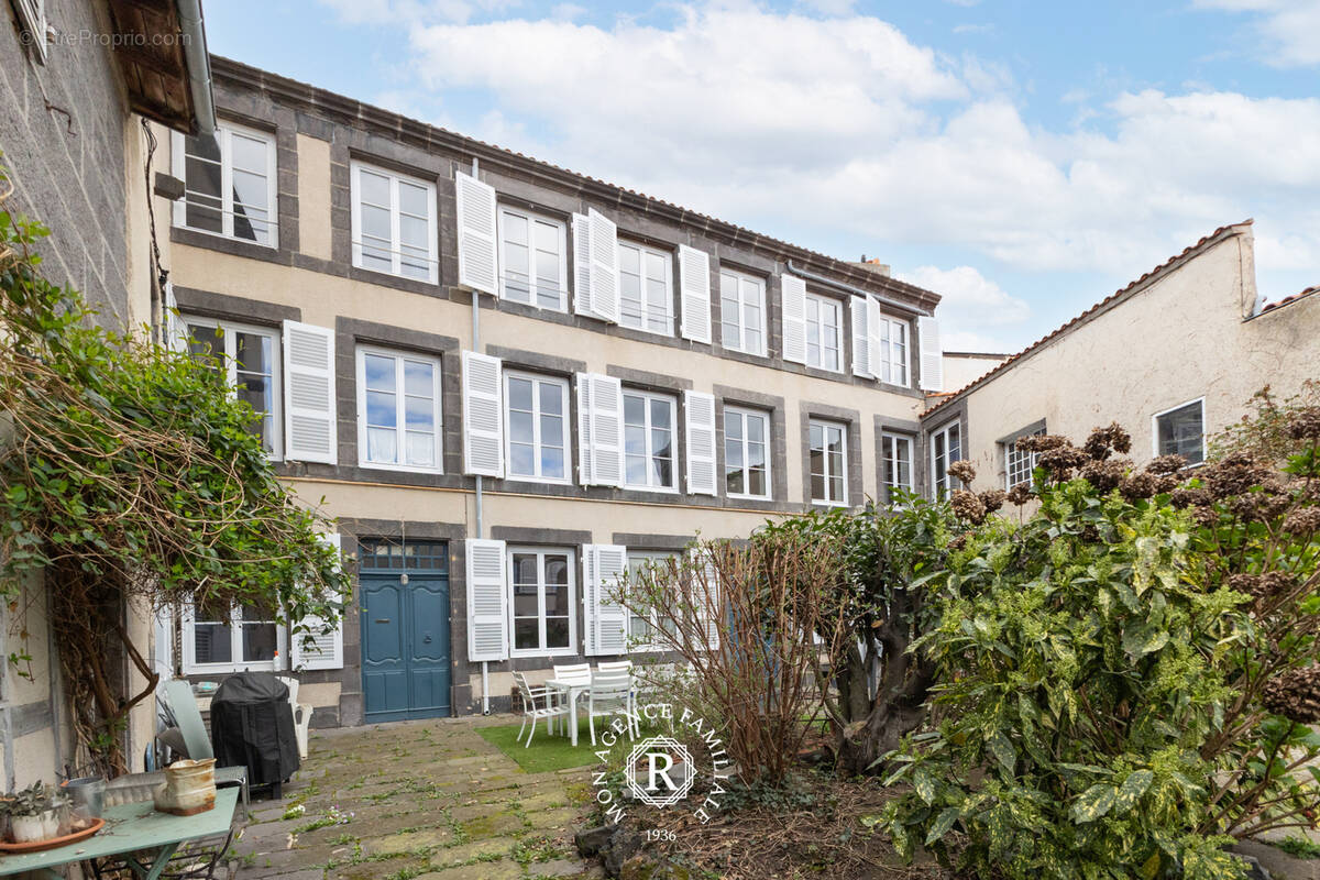 Maison à RIOM