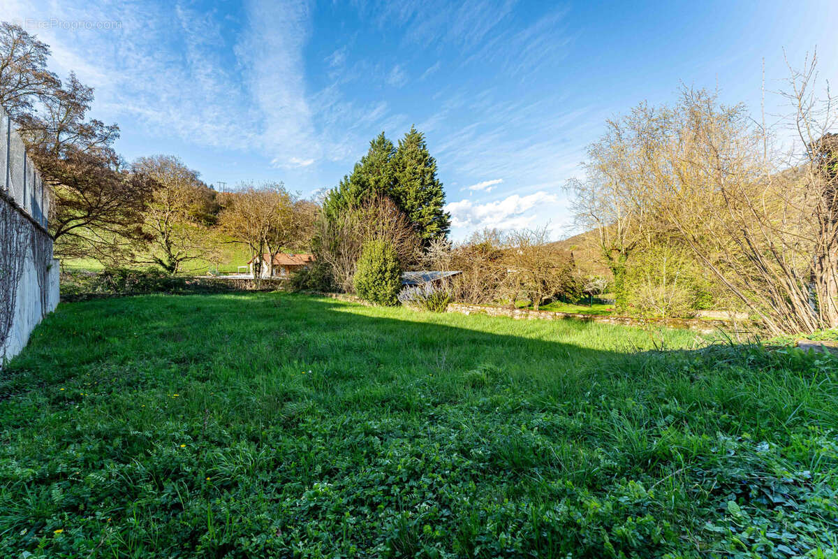 Appartement à POLEYMIEUX-AU-MONT-D'OR