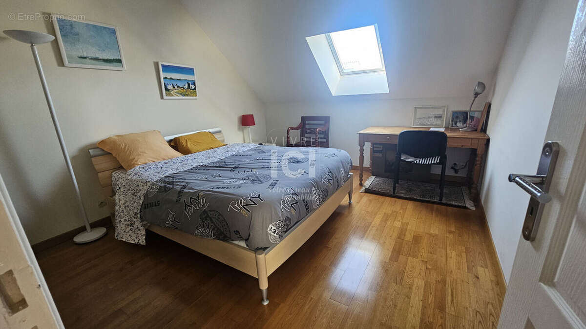 Maison à SAINTE-LUCE-SUR-LOIRE