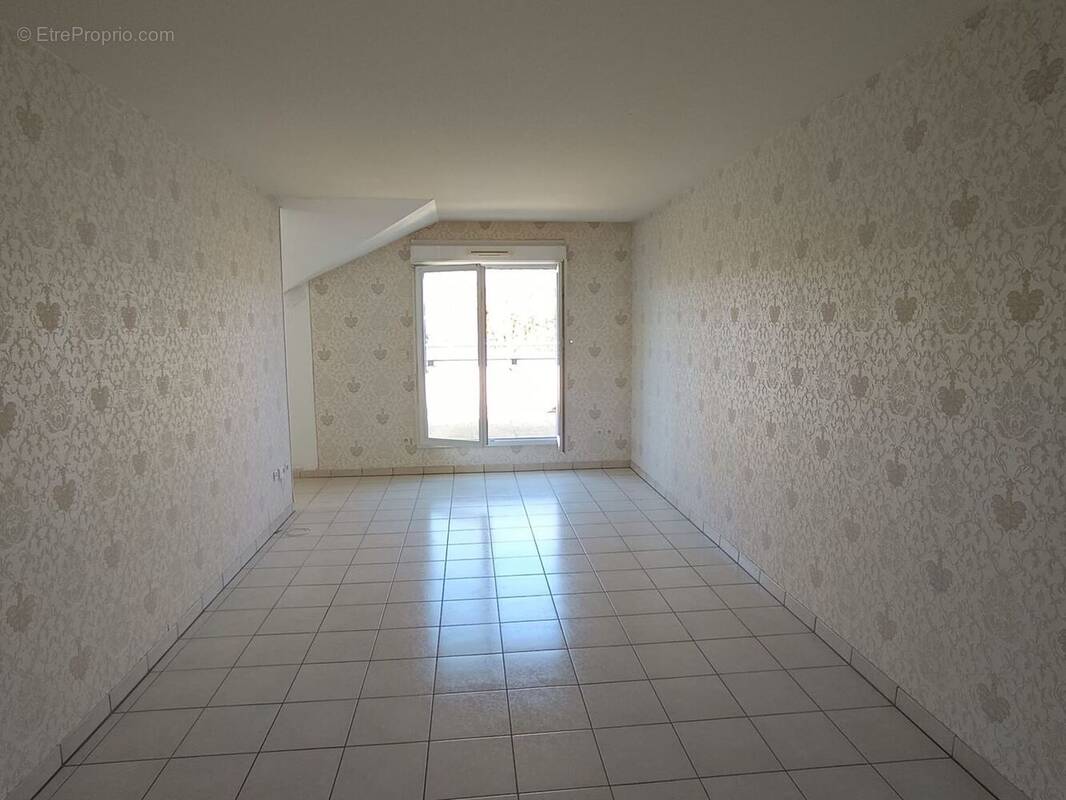 Appartement à ROYE