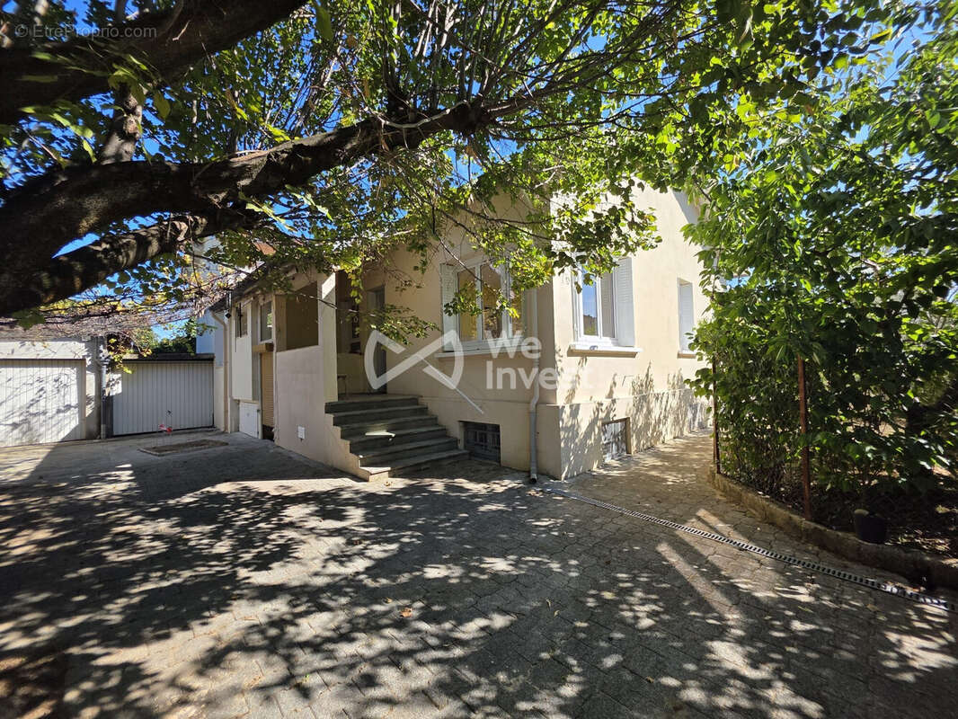 Maison à GUILHERAND-GRANGES