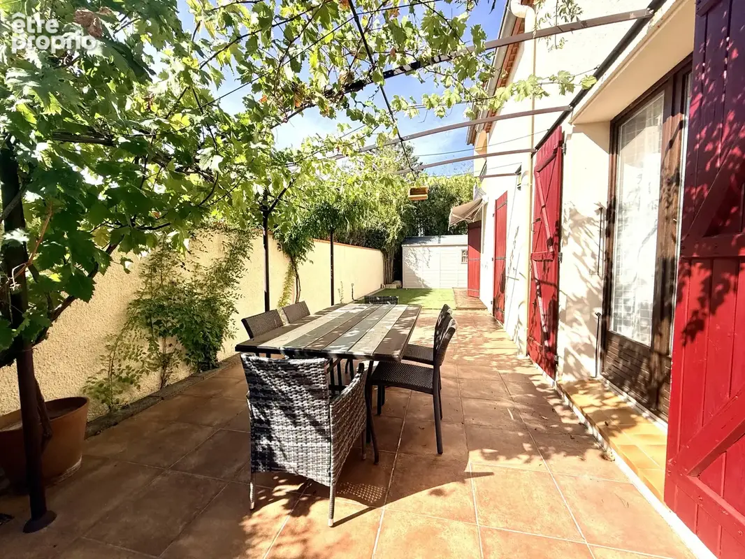 Vente villa 3 faces, de type t4 + bureau avec garage et sous sol, 66180 Villeneuve de la raho. - photo 2