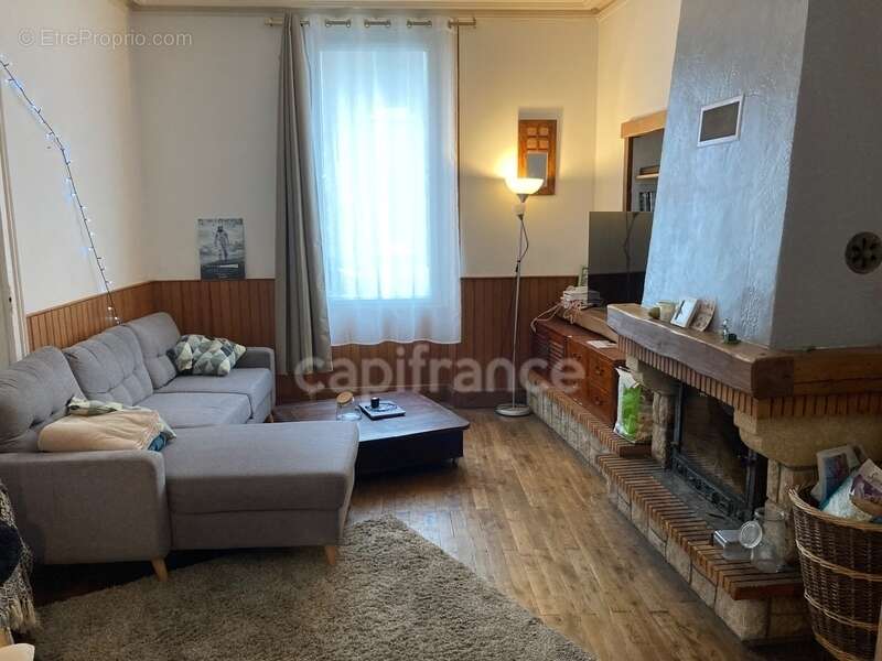 Maison à TREMENTINES