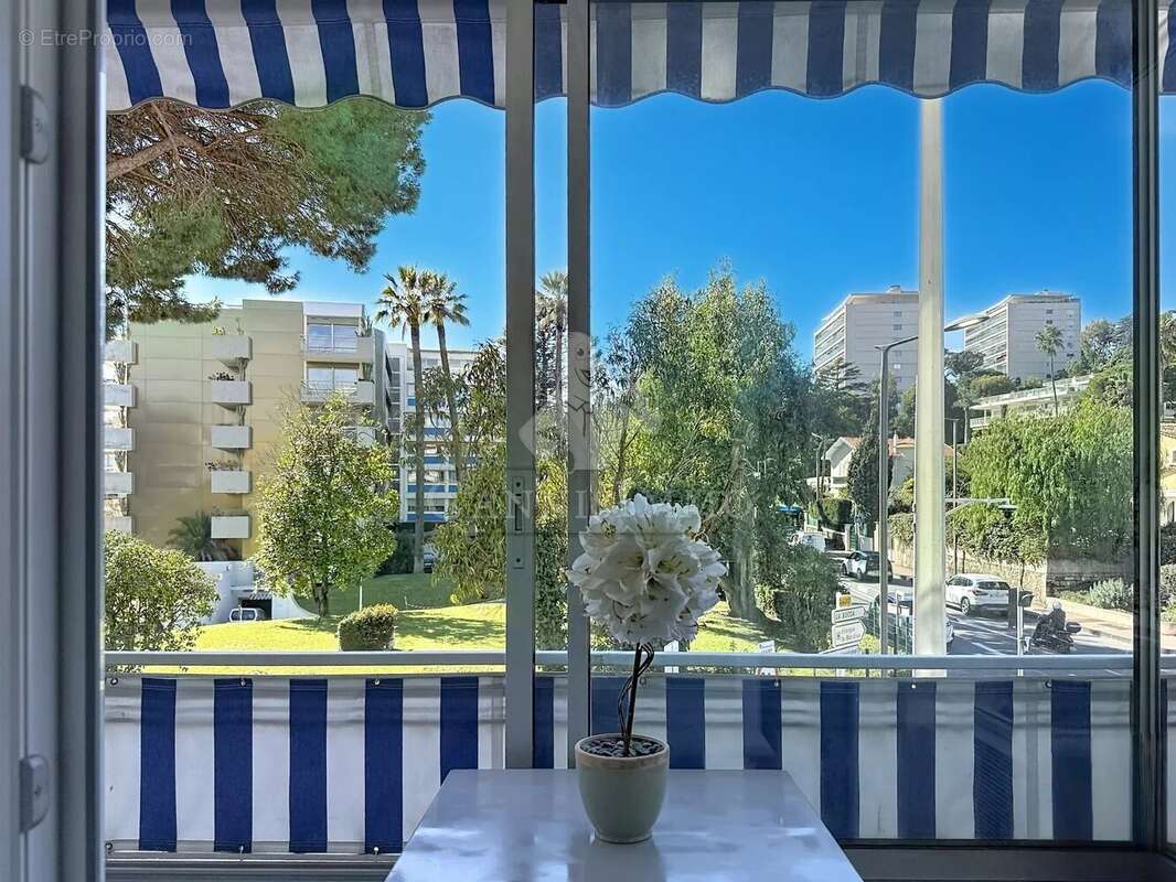 Appartement à CANNES