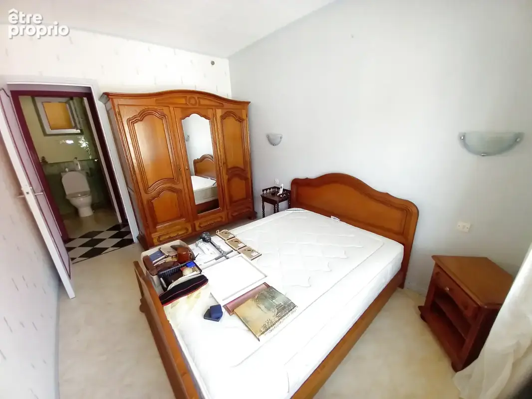 Bel Immeuble 2 Appartements et grand Garage. - photo 19