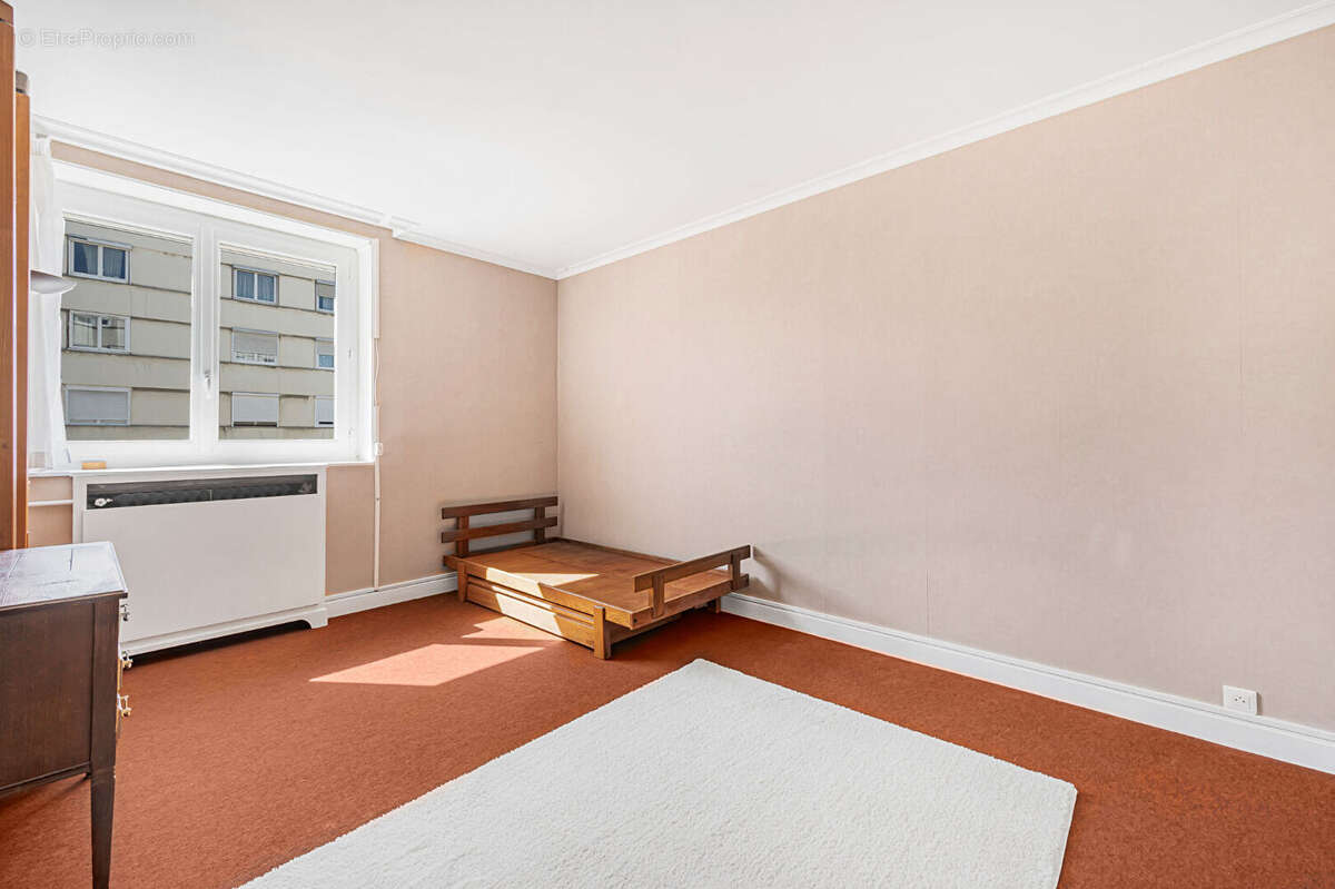 Montrouge - Appartement 5P - terrasse - cave - parking - photo 15