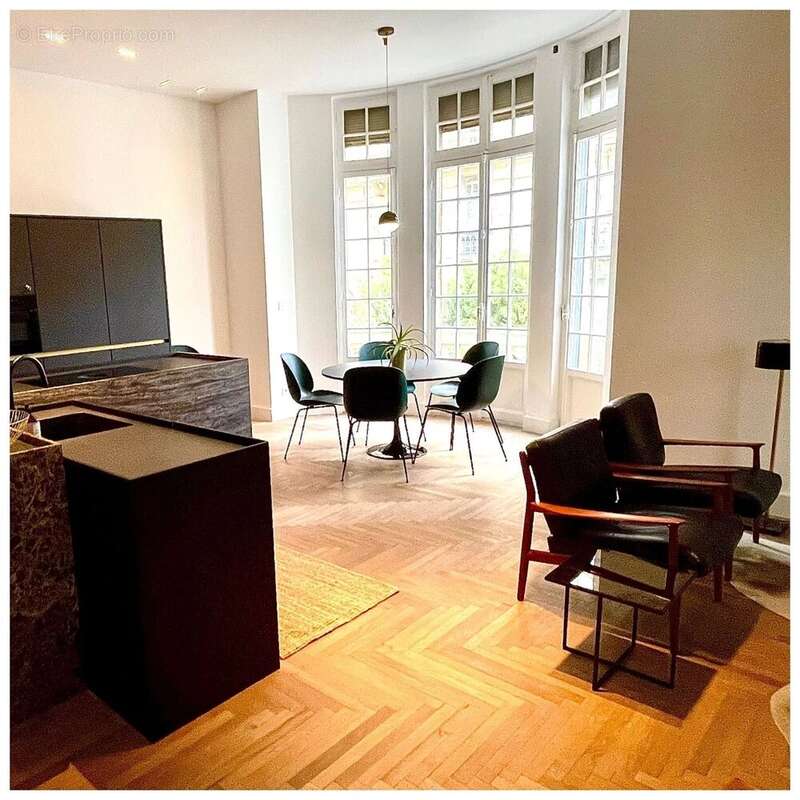 Appartement à MENTON