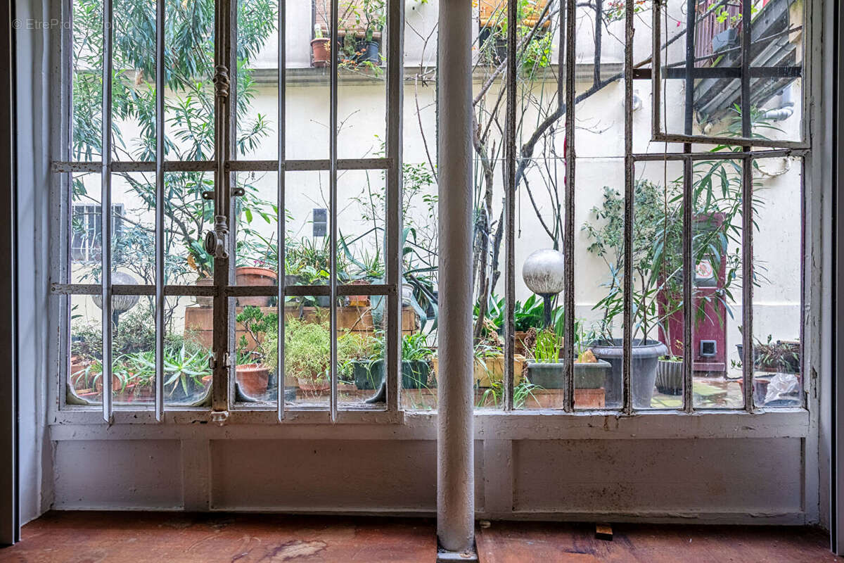 Appartement à PARIS-11E