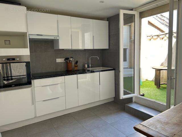 Maison 82 m² à Chasselay  - photo 2