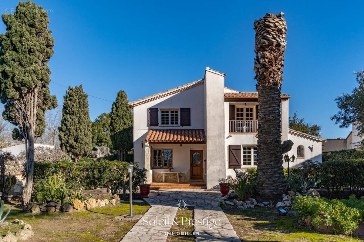 Maison à VALRAS-PLAGE