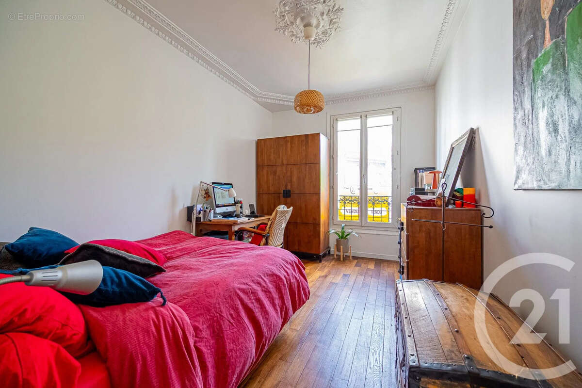 Appartement à CLICHY