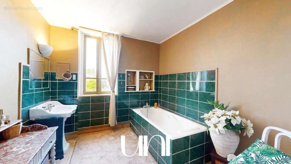 Maison 400 m² à Saint-Pierre-Sur-Dives  - photo 18