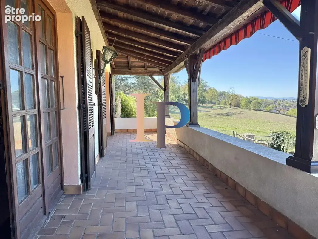 Maison avec dependances - photo 11