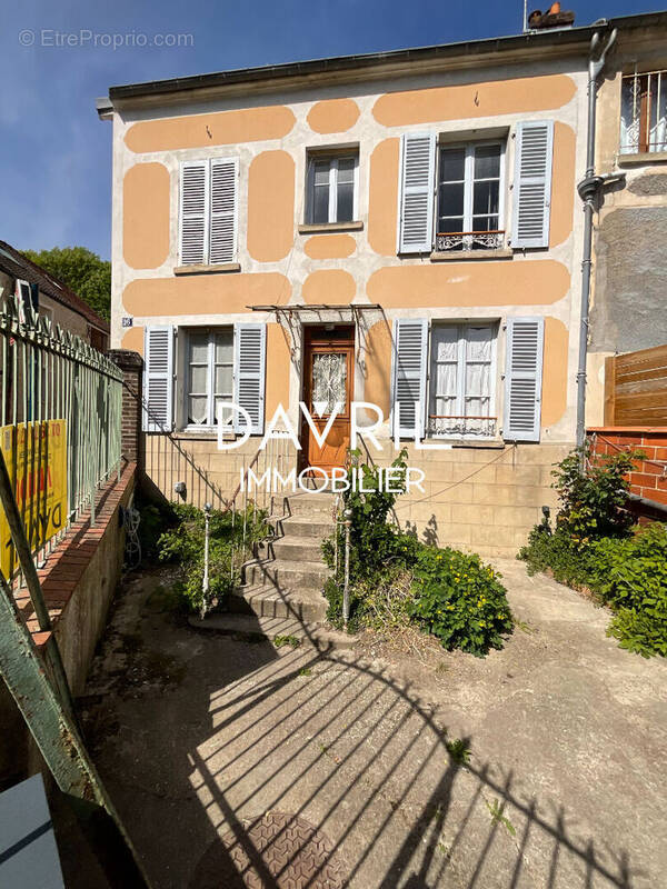 Maison à VAUREAL
