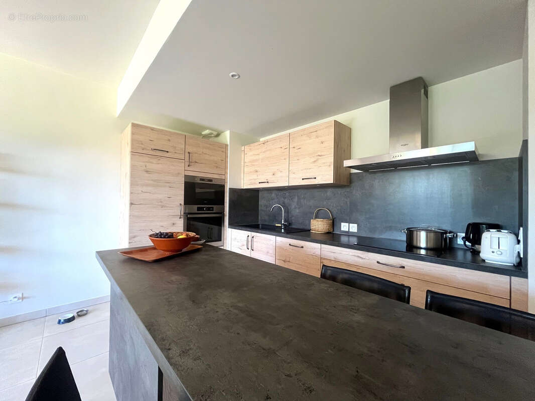 Appartement à SAINT-RAPHAEL