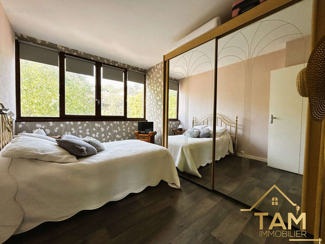 Appartement à FONTENAY-LE-FLEURY