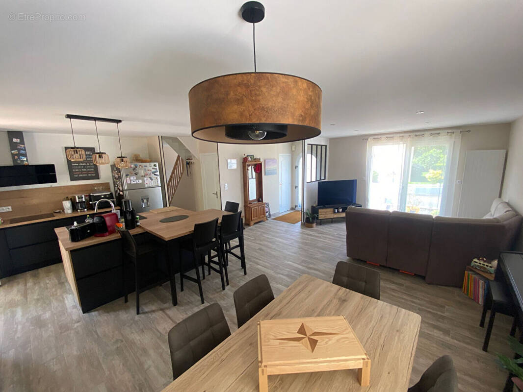 Maison à BONCHAMP-LES-LAVAL