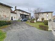 Maison à LATRONQUIERE